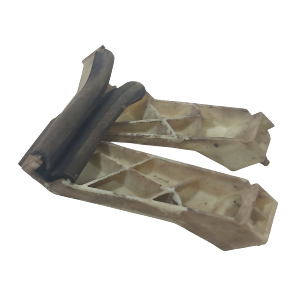 Guia Vidro Traseiro Direito Peugeot 307 2001 2002 A 2008 2
