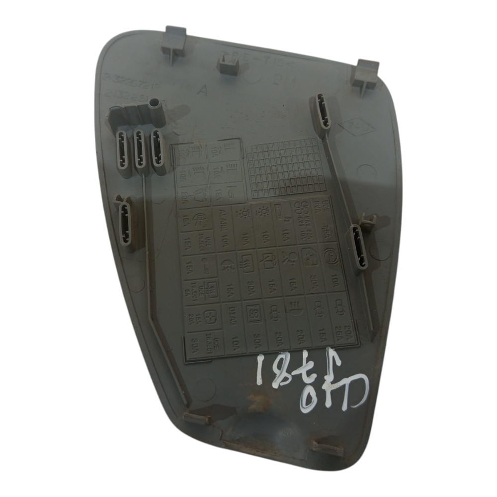 Tampa Interna Caixa Fusivel Renault Clio 2004 2005 06 A 2012 4
