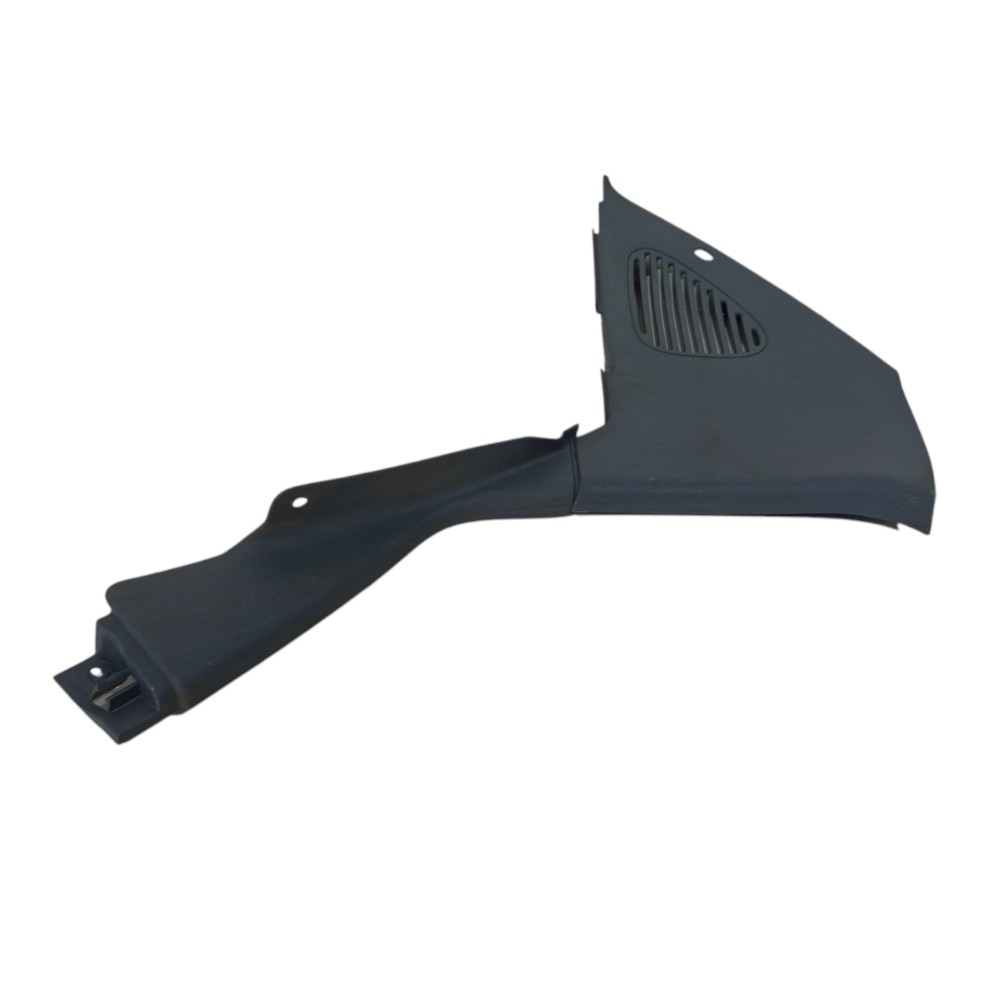 Moldura Porta Malas Lado Esquerdo Renault Clio 2000 A 2012 5