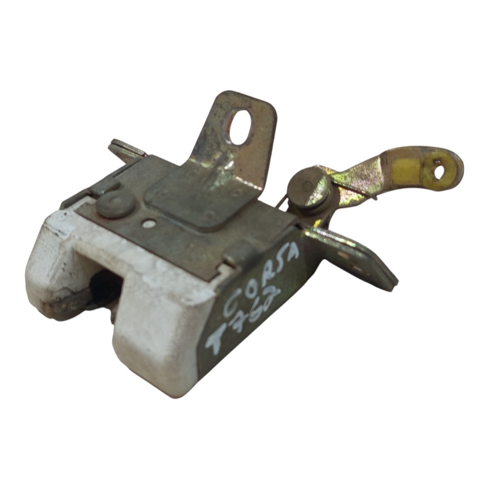 Fechadura Tampa Traseira Gm Chevrolet Corsa 1997 1998 A 2002 6