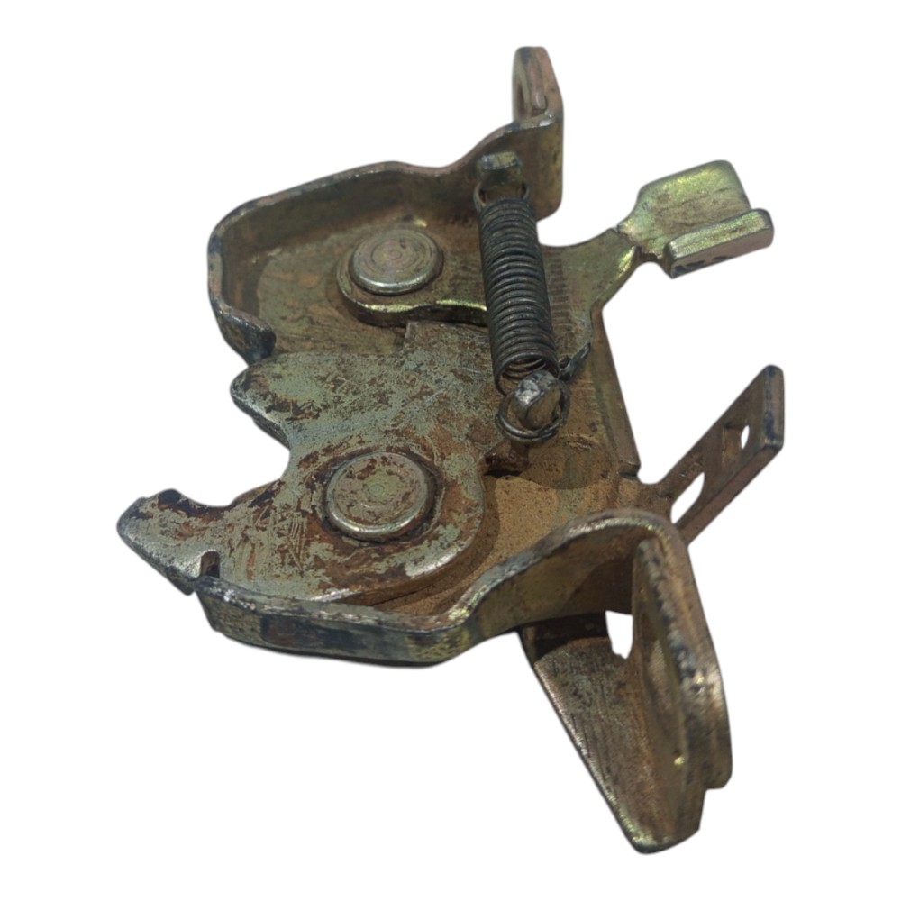 Fechadura Mecânica Tampa Traseiro Porta Vw Gol 1994 A 2001 8