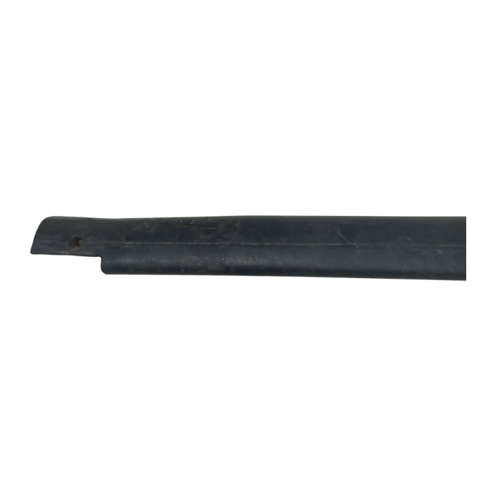 Soleira Porta Direita Fiat Uno 2004 2005 2006 2007 A 2012 Preto 3