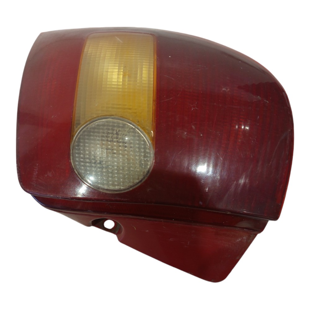 Lanterna Direita Fiat Palio Elx 2000 2001 A 2002 Avarias  Direito/passageiro 2