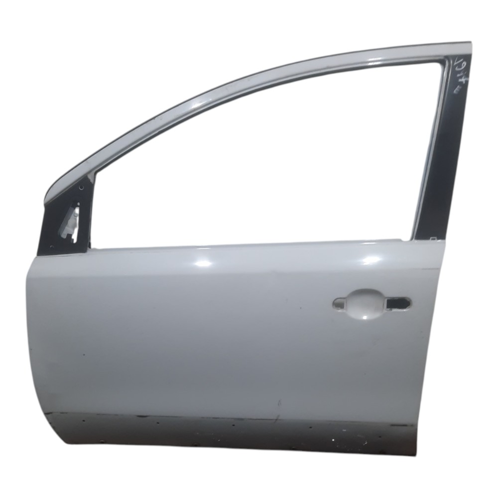Porta Dianteira Esquerda Nissan Livina 1.8 2009 A 2014 1