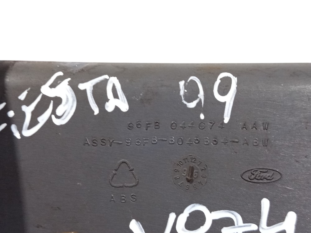Console Central Porta Objeto Ford Fiesta 1997 1998 A 2000 7