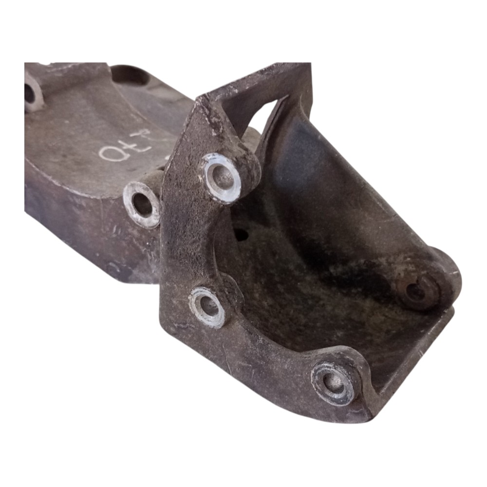 Suporte Alternador Compressor Audi A3 1.8 20v 1999 A 2006 4