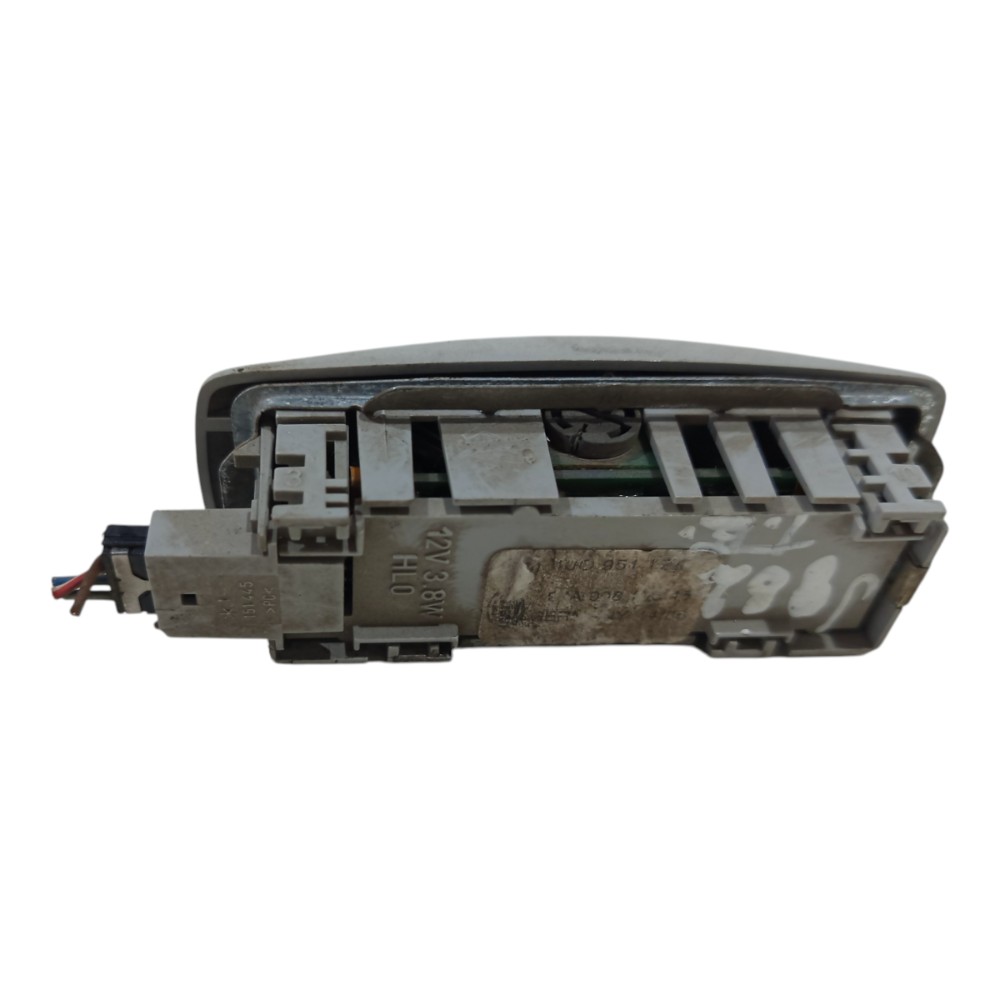 Luz Teto Cortesia Traseira Volkswagen Golf 1999 2000 A 2007 4