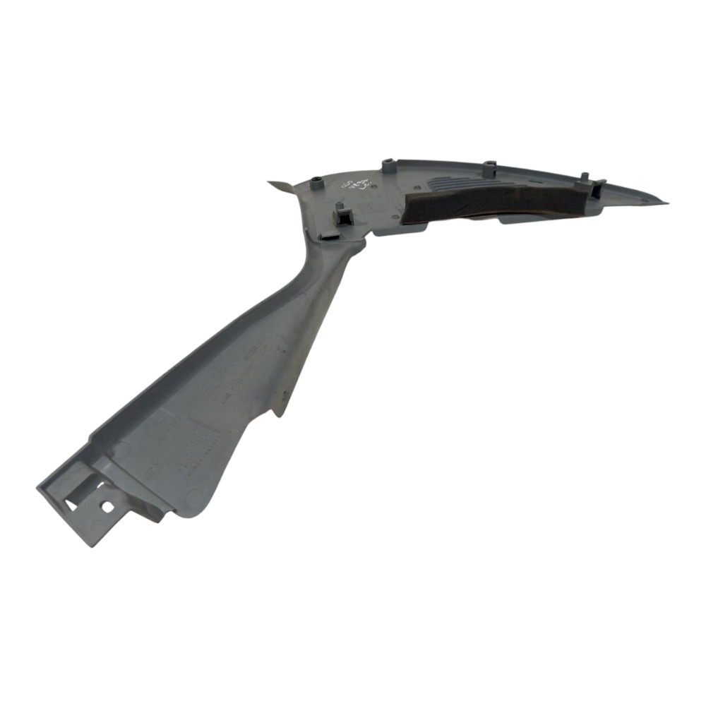 Moldura Acabamento Porta Malas Esq Renault Clio 2004 A 2010 Cinza 4