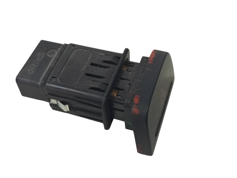 Botão Pisca Alerta Volkswagen Voyage 2008 2009 2010 A 2012 Preto 3