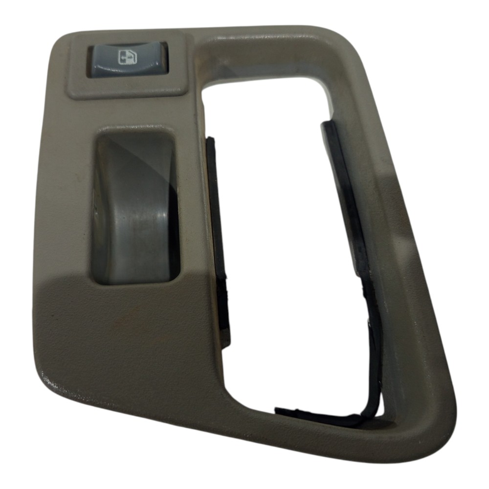 Moldura Trava Porta Traseira Direita Gm Blazer 1995 A 2000  Cinza 3