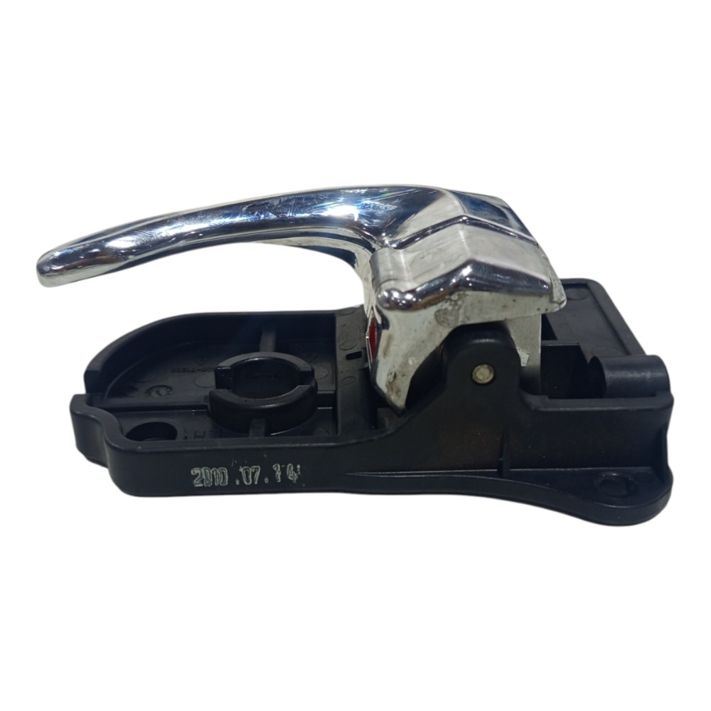 Maçaneta Interna Esquerda Cromada Hyundai Azera 2007 A 2012 3