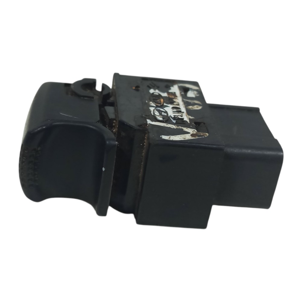 Botão Vidro Elétrico Tras Direito Hyundai Santa Fé 2005 A 12 6