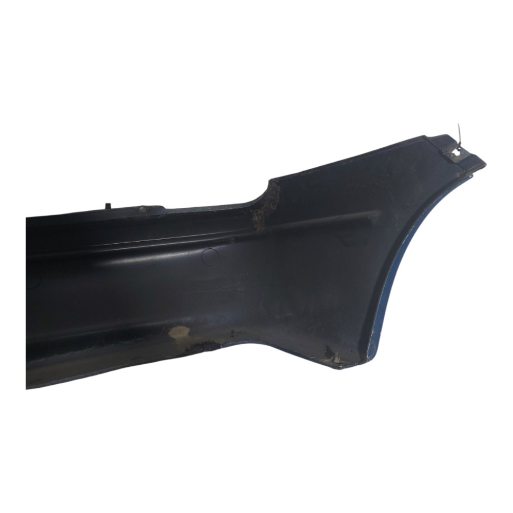 Para-choque Tras Chevrolet Corsa Sedan 1996 A 2002 Detalhes 7