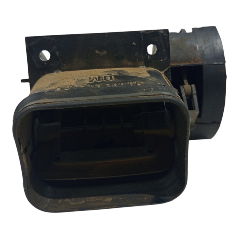 Difusor Ar  Direita Gm Corsa Avaria 1994 1995 1996 97 A 2005 7