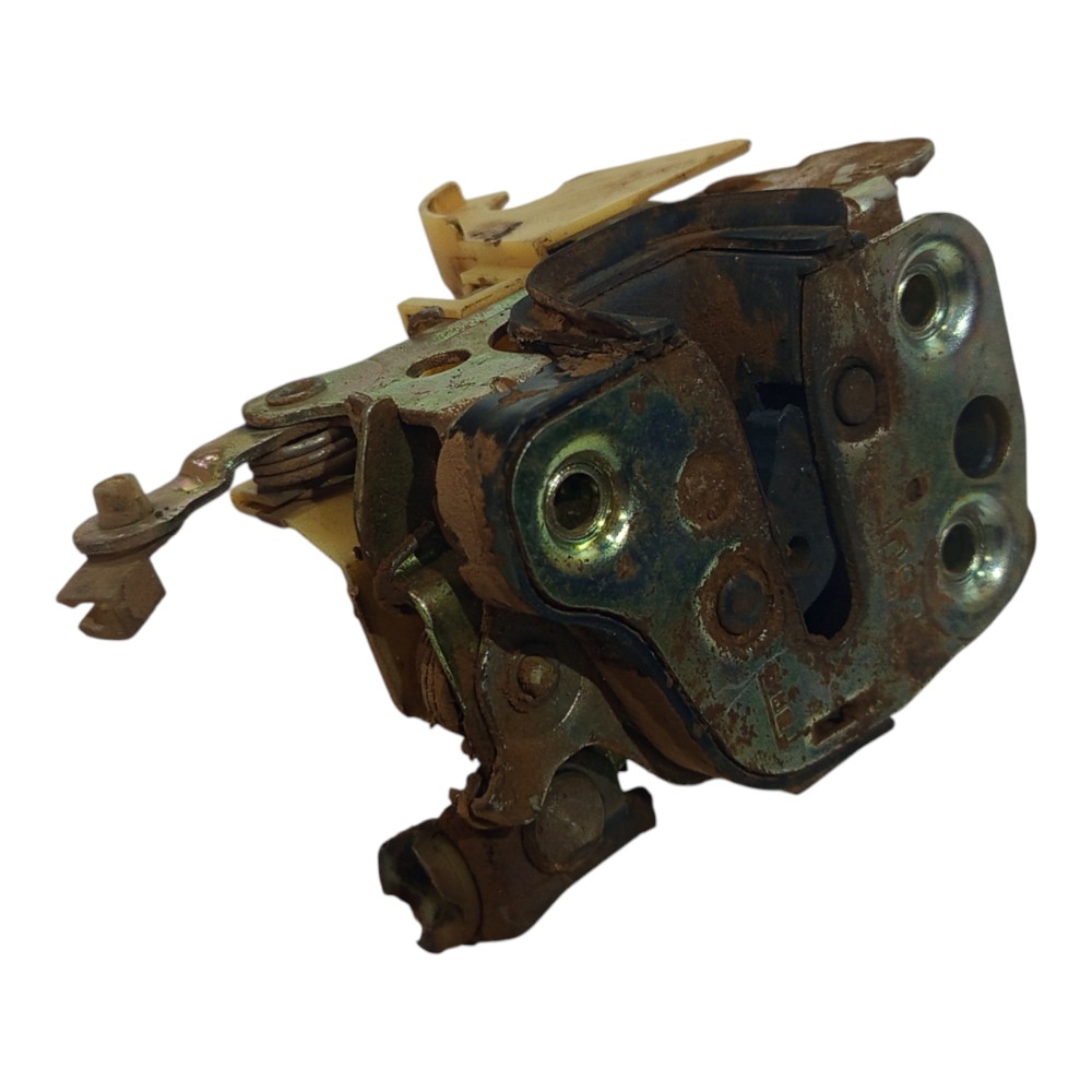 Fechadura Dianteira Esquerda Gm Chevrolet Corsa 1997 A 2002 5