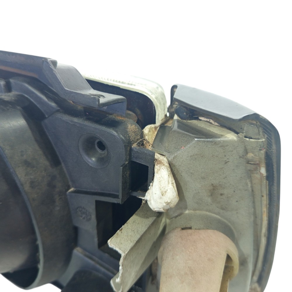 Farol Dianteiro Direito Chevrolet Kadett 1989-1998 C/detalhe Direito/passageiro 7
