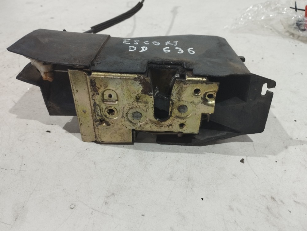 Fechadura Porta Dianteira Direito Escort 87 A 92 1