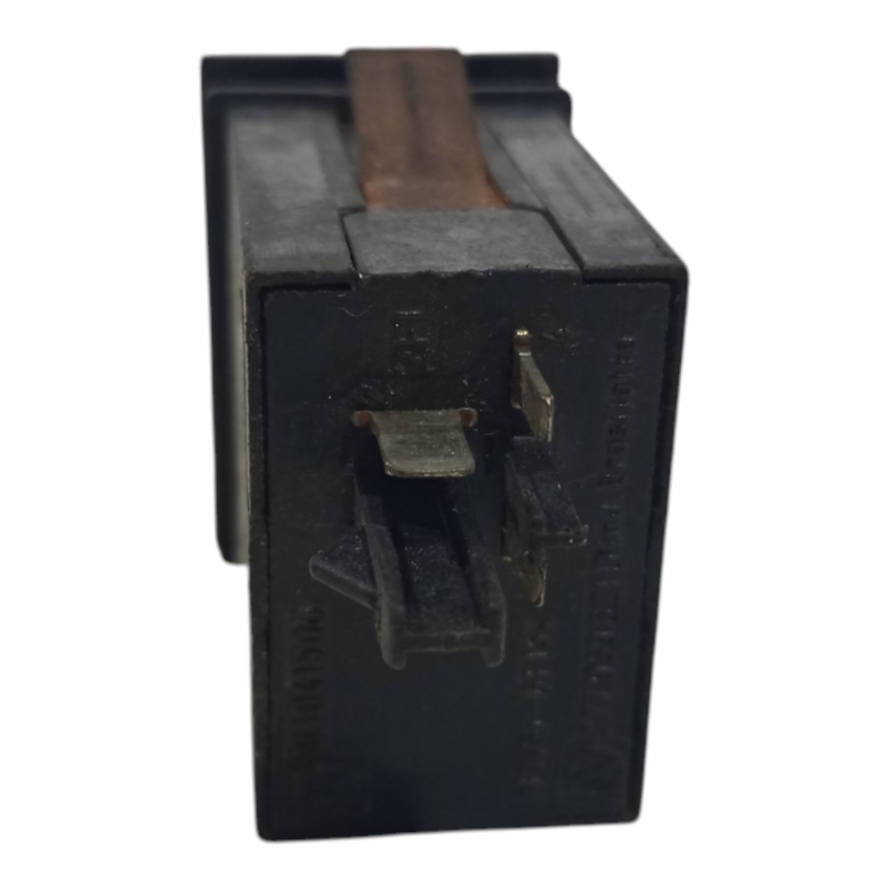 Botão Desembaçador Vidro Traseiro Vw Parati 1997 1998 A 2001 4