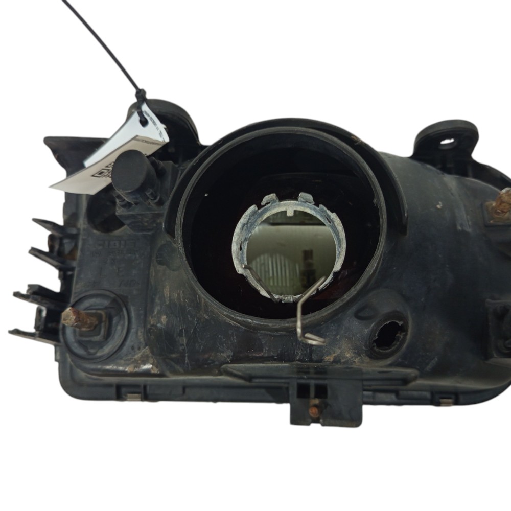 Farol Dianteiro Esquerdo Vw Gol Parati Saveiro 1996 A 2005 Esquerdo/motorista 2