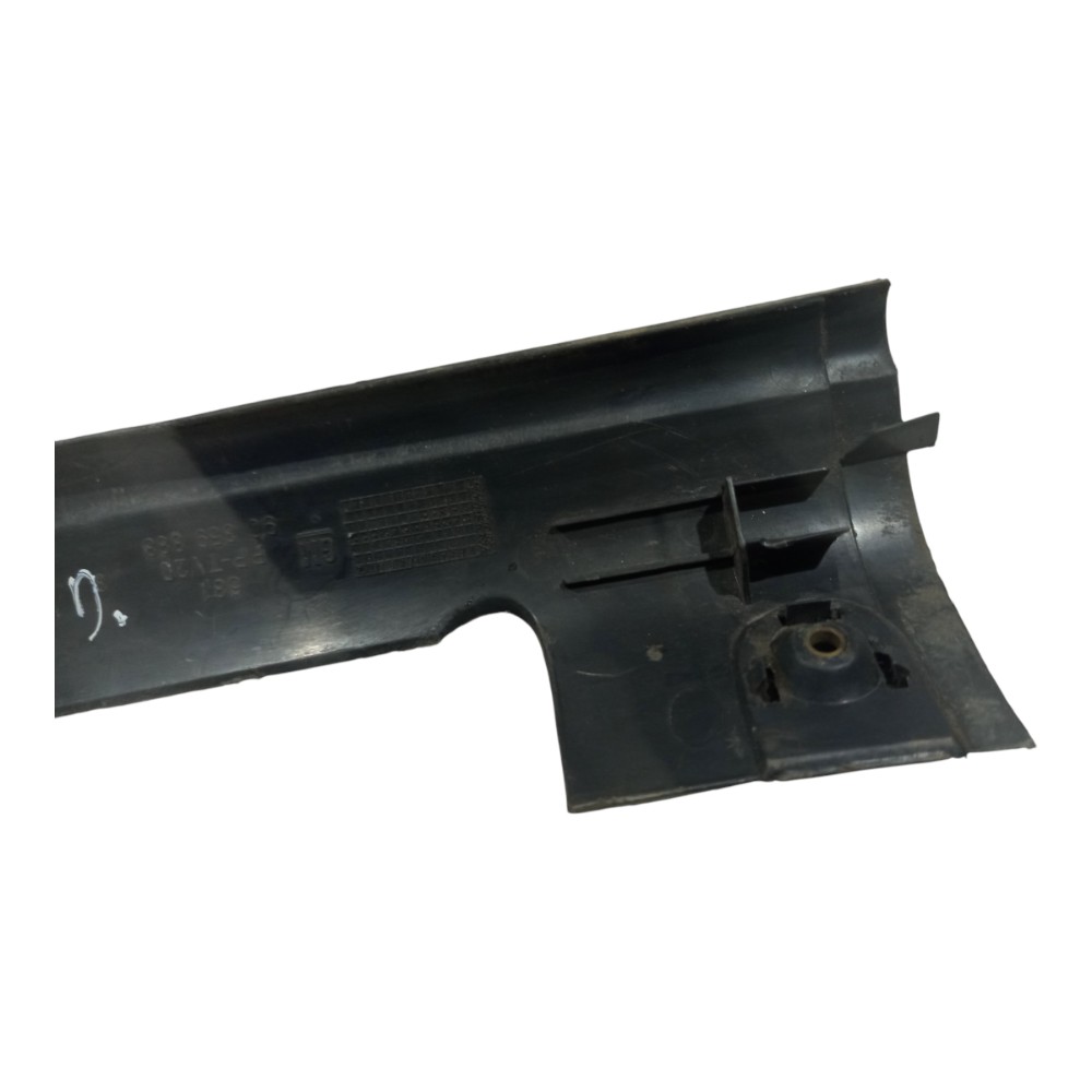 Soleira Porta Traseira Direita Gm Astra 1994 1995 A 1997 Preto 5