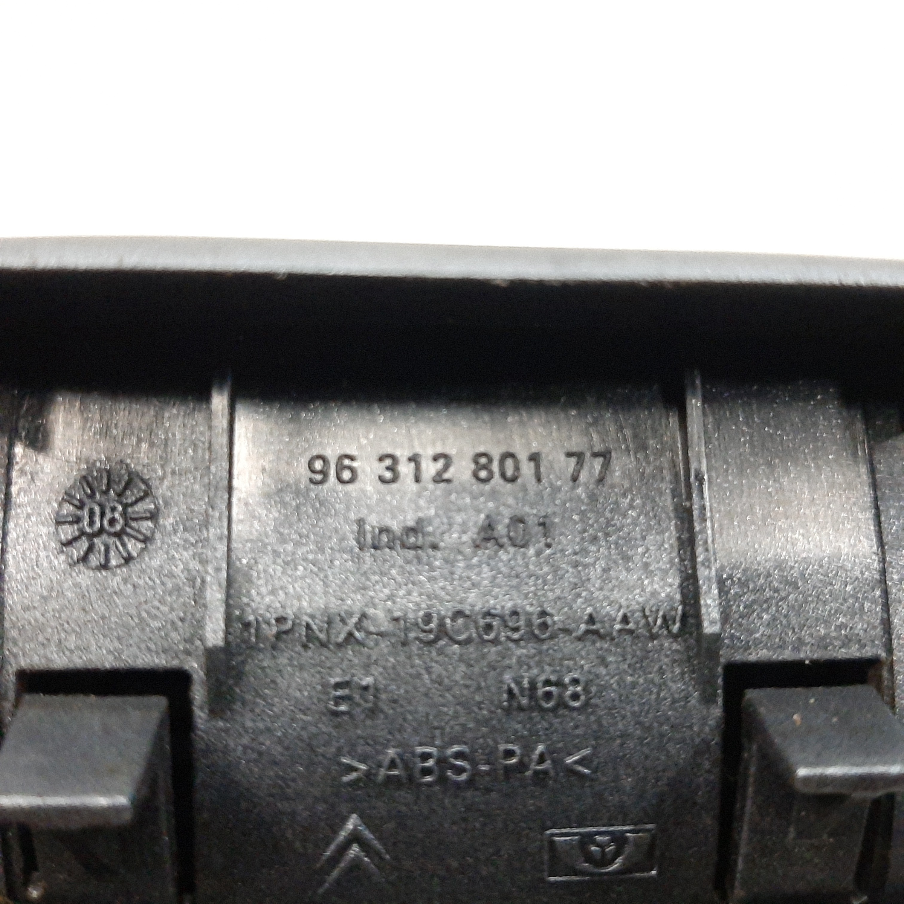 Difusor Ar Esquerdo Citroen Xsara Picasso 2001 2002 A 2012 7
