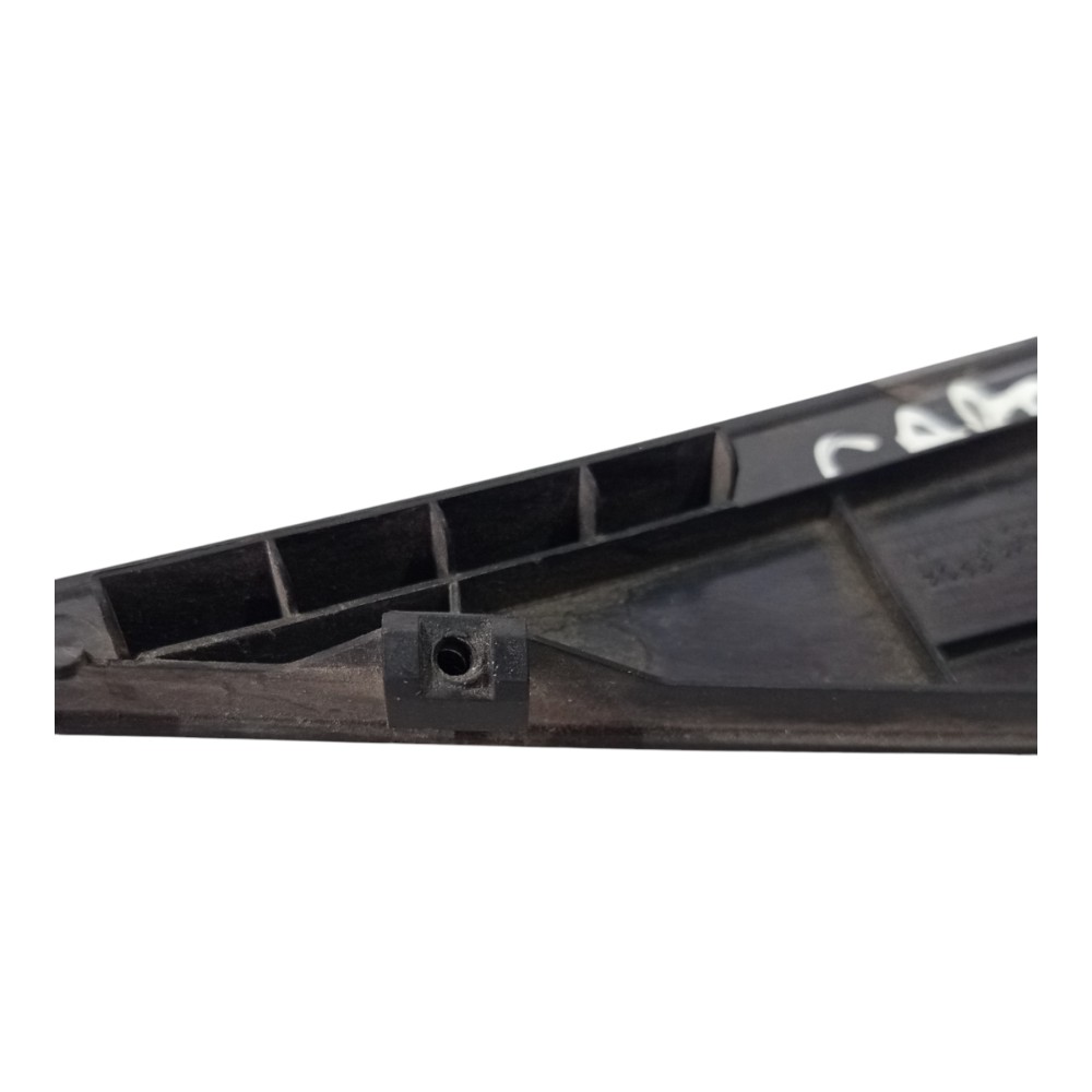 Moldura Acabamento Porta Traseira Le Gm Captiva 2008 A 2012 Preto 4