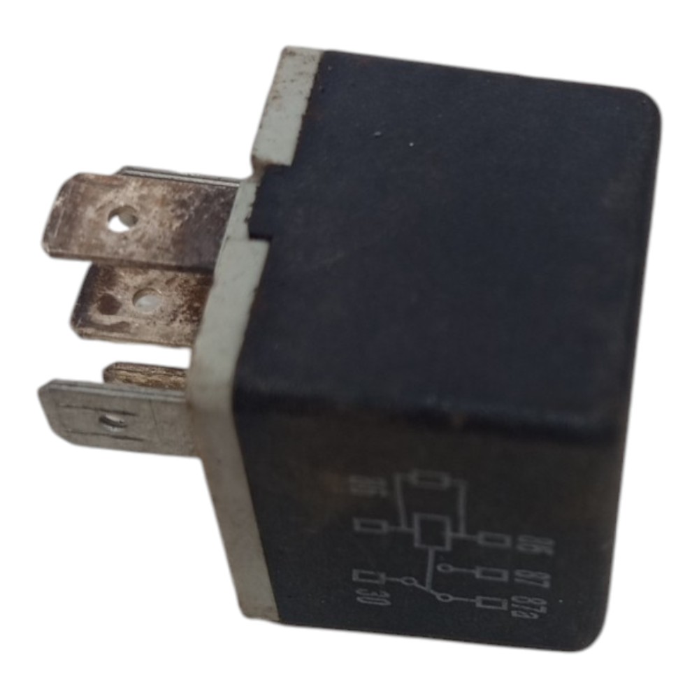 Relé Auxiliar Ar Condicionado Gm Vectra 1997 A 2006 5