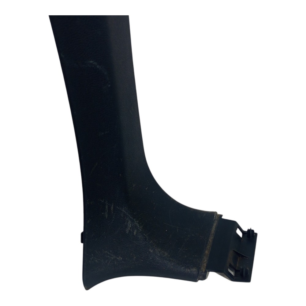 Moldura Porta Mala Direito Porsche Cayenne 2003 A 2006 2