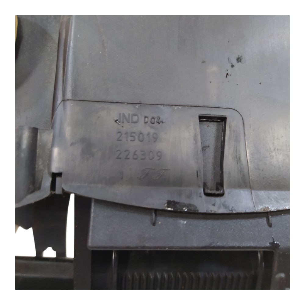 Porta Treco Peugeot 307 2001 2002 2003 2004 2005 2006 8