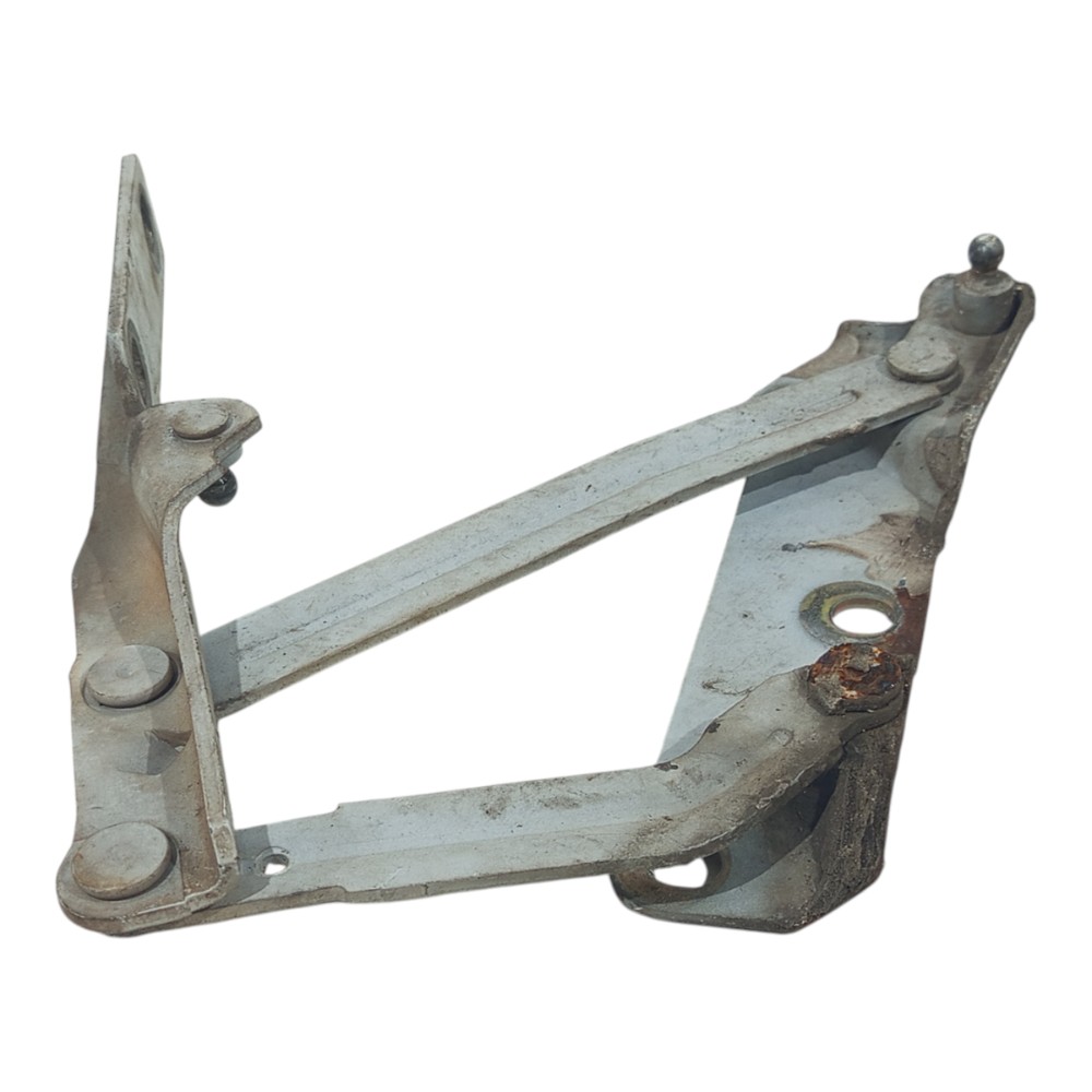 Suporte Amortecedor Esquerdo Porta Mala Gm Vectra 1997/2005 6