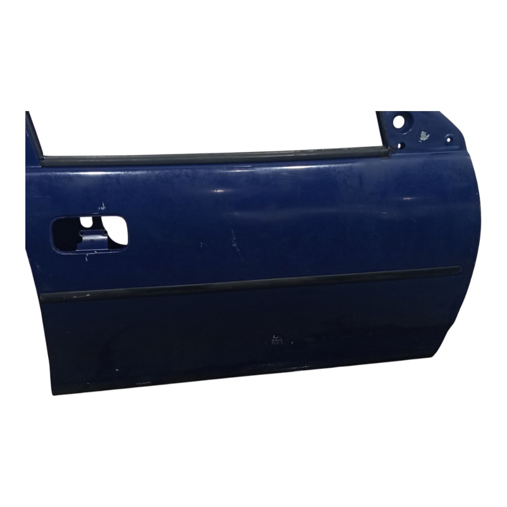 Porta Dianteira Direita Gm Corsa Sedan 4p 1997 1998 A 2005 Dianteira Esquerdo Azul 5