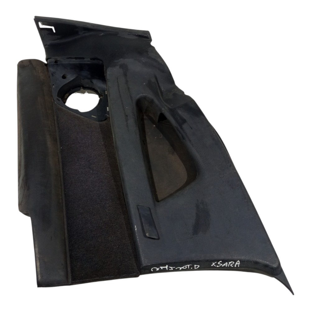 Forro Traseira Direito Porta Malas Citroen Xsara 2001 A 2007 2