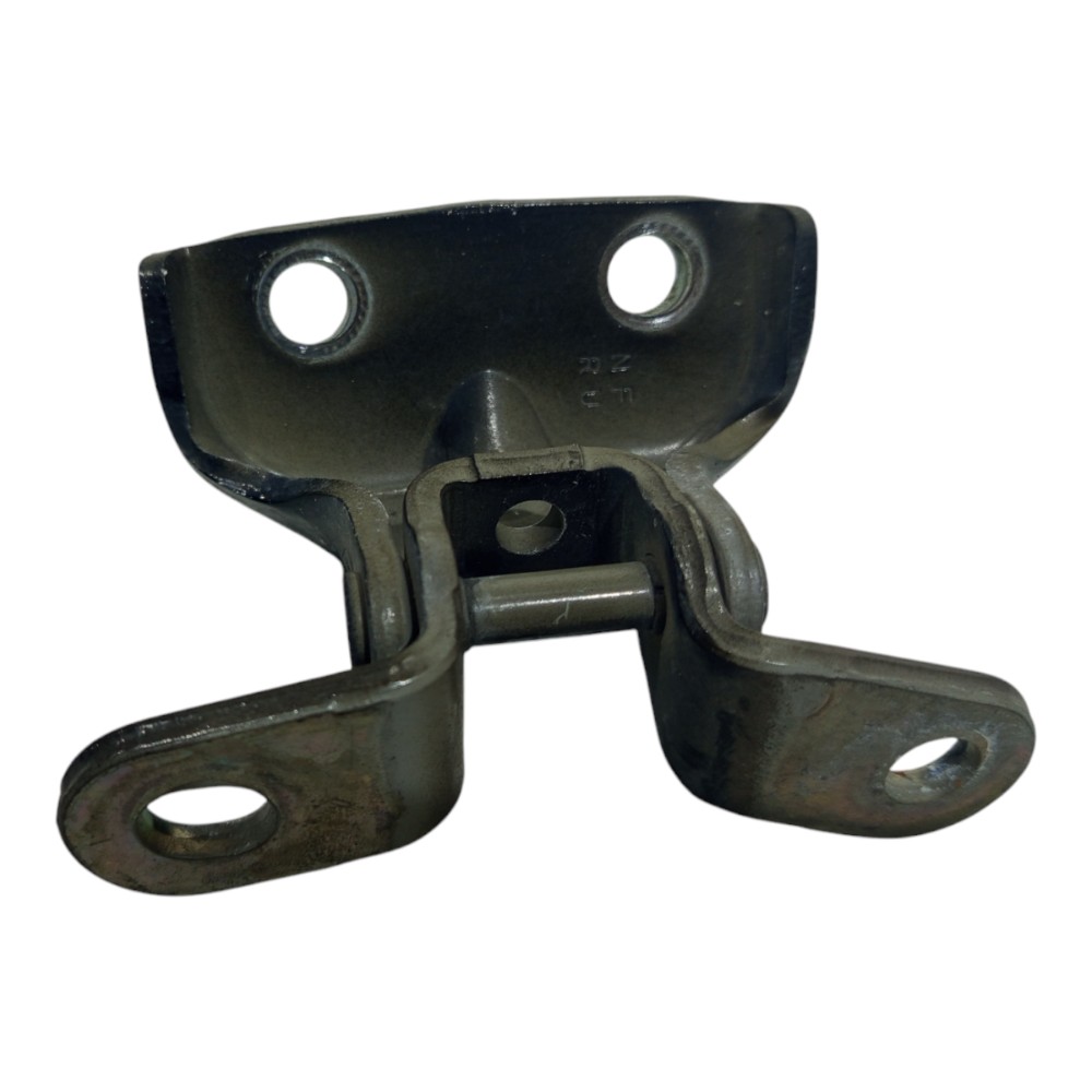 Dobradiça Porta Dianteira Direita Hyundai I30 2013 A 2016 4