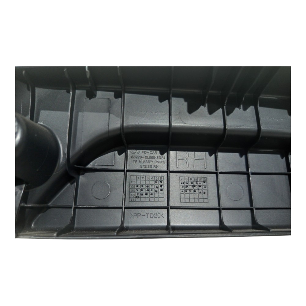 Suporte Bagagito Direito Hyundai I30 2.0 2009 2010 2011 2012 5