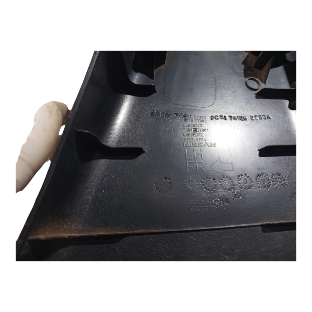 Moldura Central Inferior Esq Nissan Sentra 2009 2010 A 2013 Preto 8