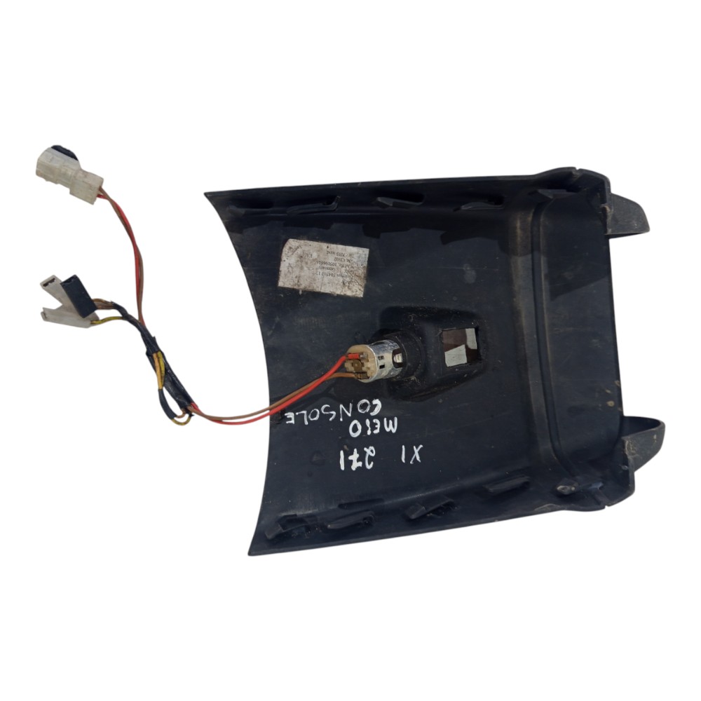Moldura Tomada Console Central Bmw X1 2010 A 2013 4