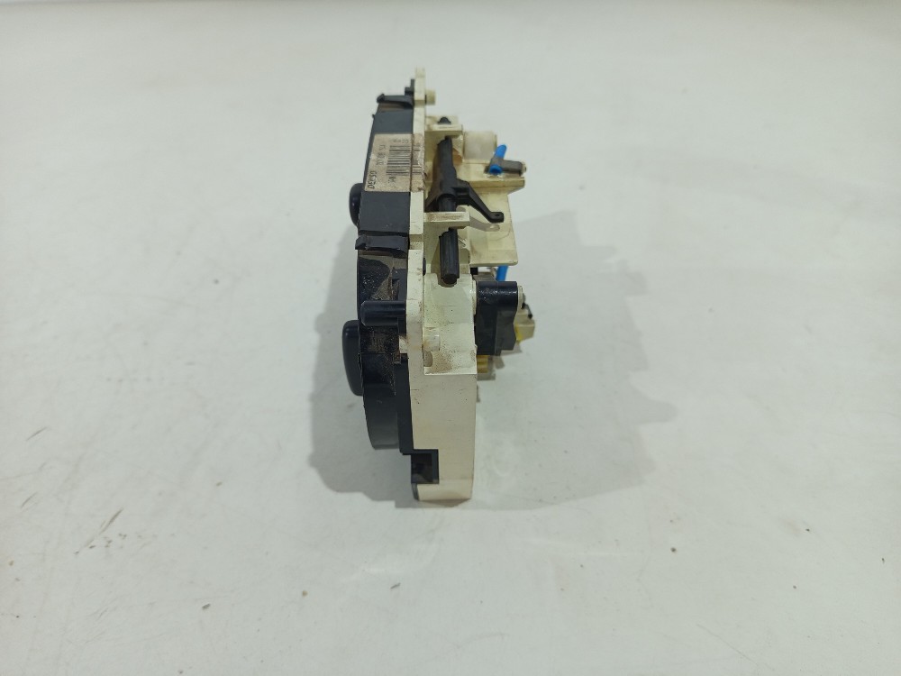 Comando Ar Condicionado Citroen Xsara Picasso 2001 A 2008 4