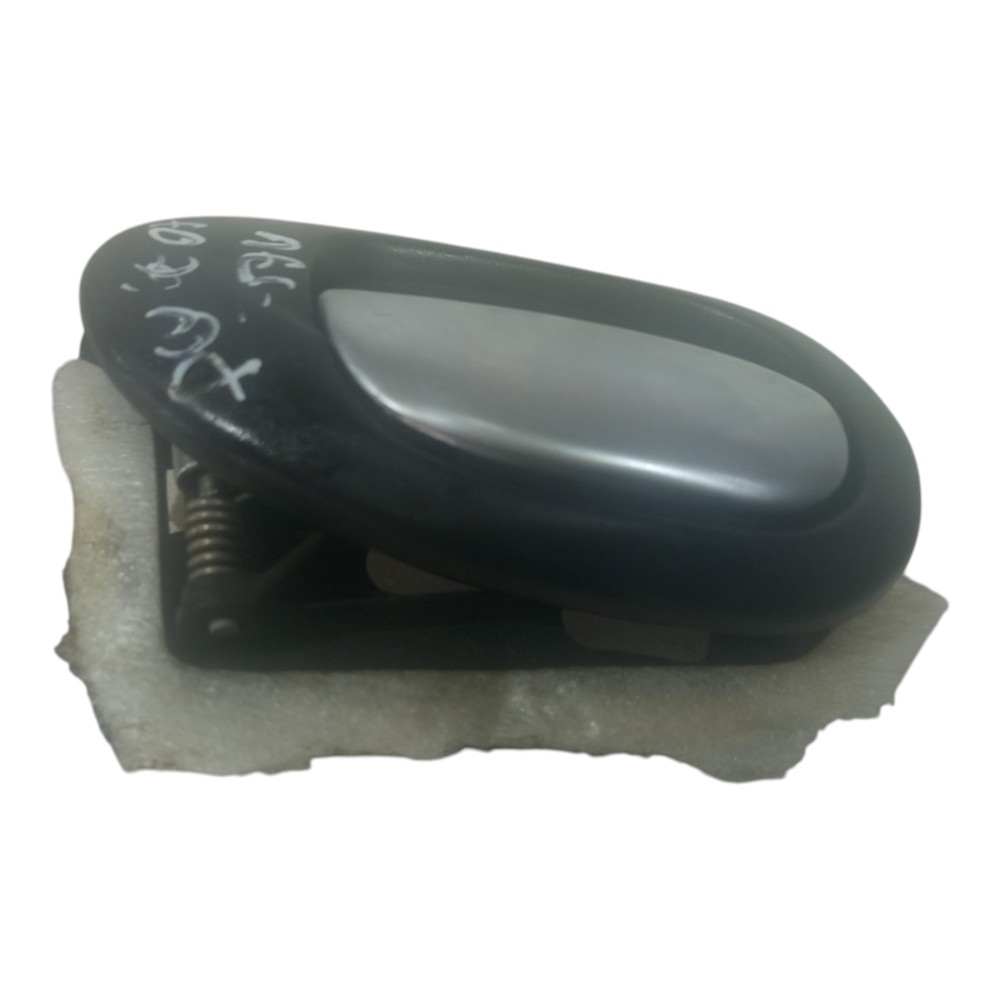Maçaneta Interna Dianteira Esquerda Peugeot 206 2001 A 2008 Dianteira 1