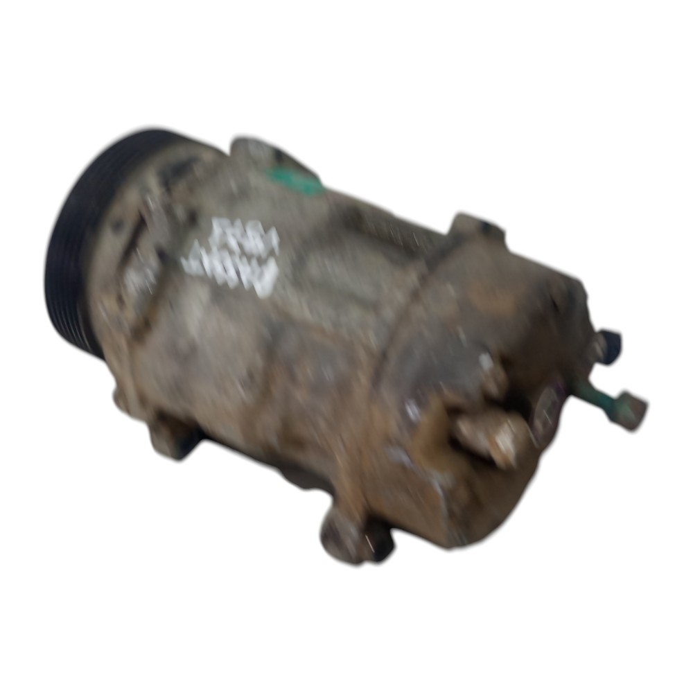 Compressor Ar condicionado Vw Passat 2.0 8v 1994 95 a 1997 4