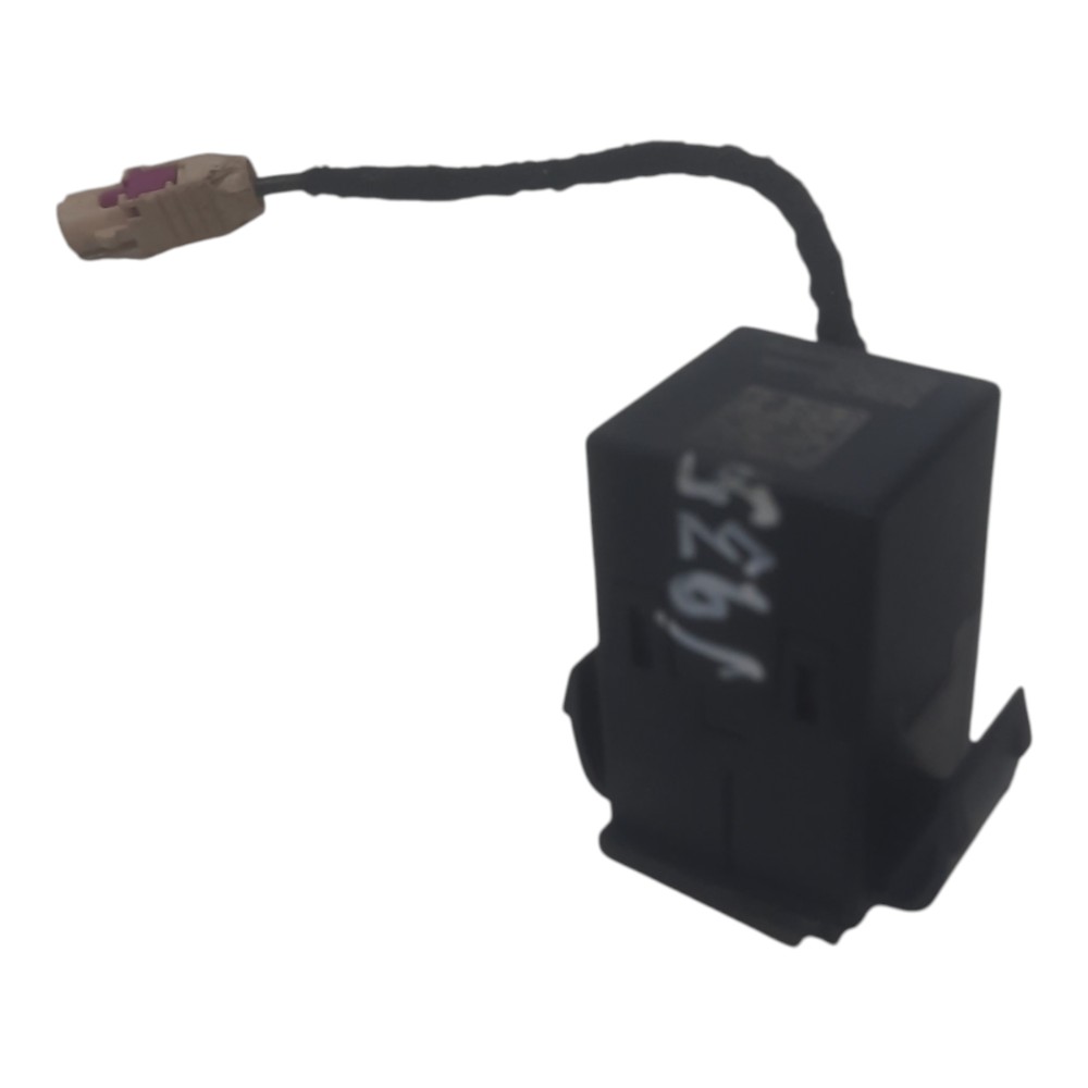 Antena Amplificador Chevrolet Tracker 2020 A 2024 2