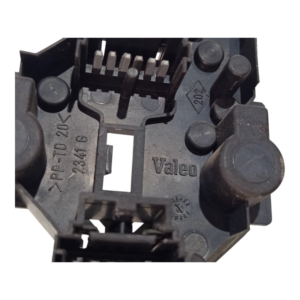 Circuito Soquete Lanterna Esquerd Renault Scenic 1999 A 2002 6