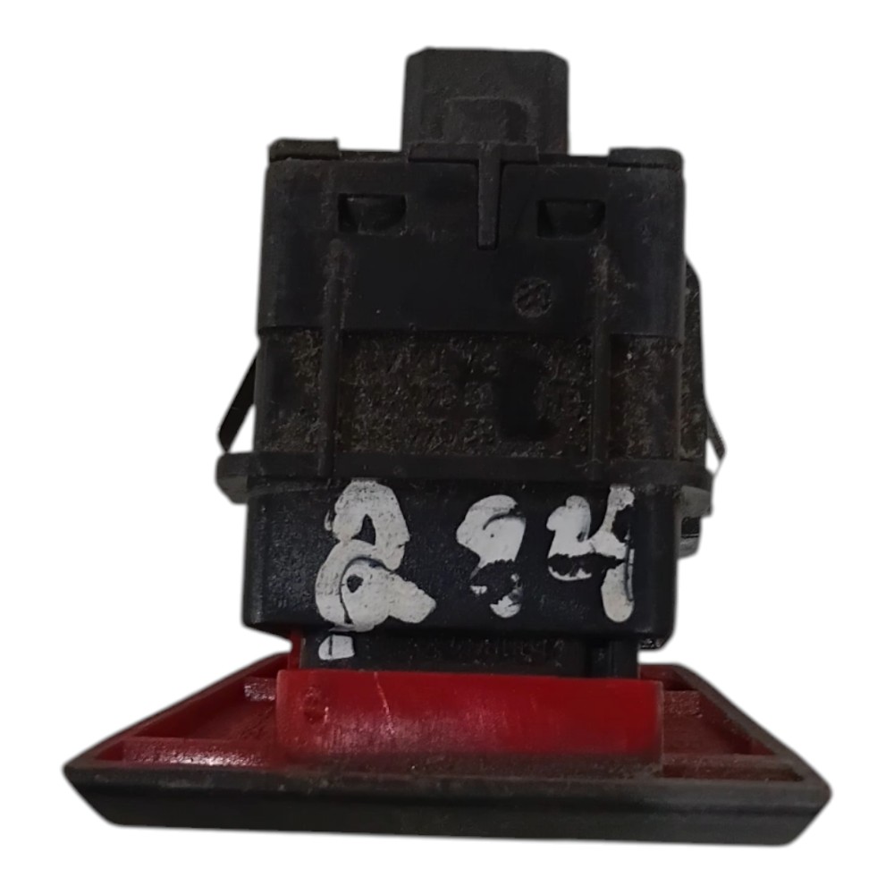 Botão Interruptor Pisca Alerta Gm Onix Prisma 2013 A 2019 5