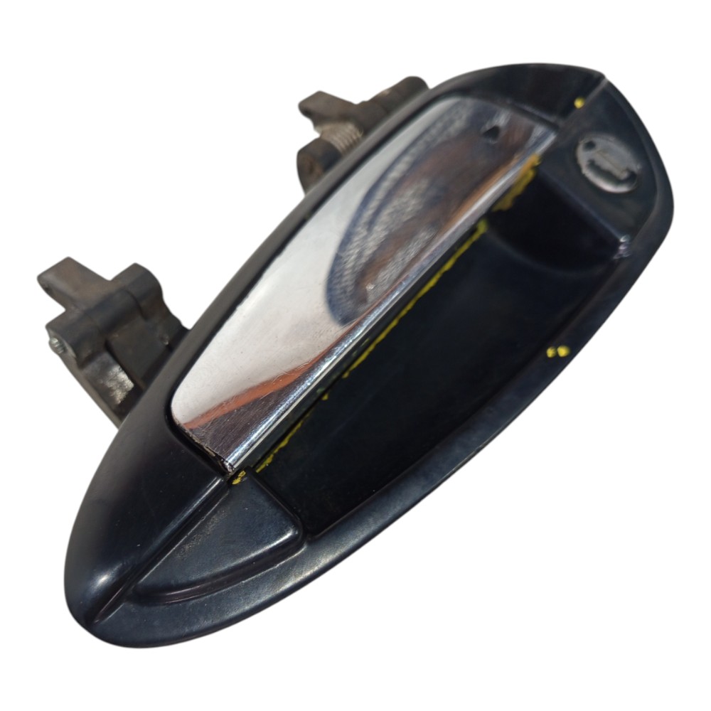 Maçaneta Externa Dianteira Esquerda Fiat Linea 2010 A 2012 2