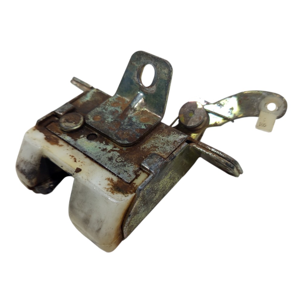 Fechadura Tampa Traseira Gm Corsa 1994 1995 1996 A 2010 4