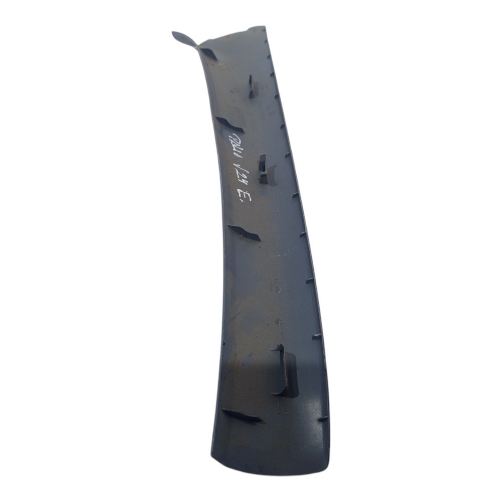 Moldura Interna Esquerda Parabrisa Fiat Palio 1997 98 A 2002 5