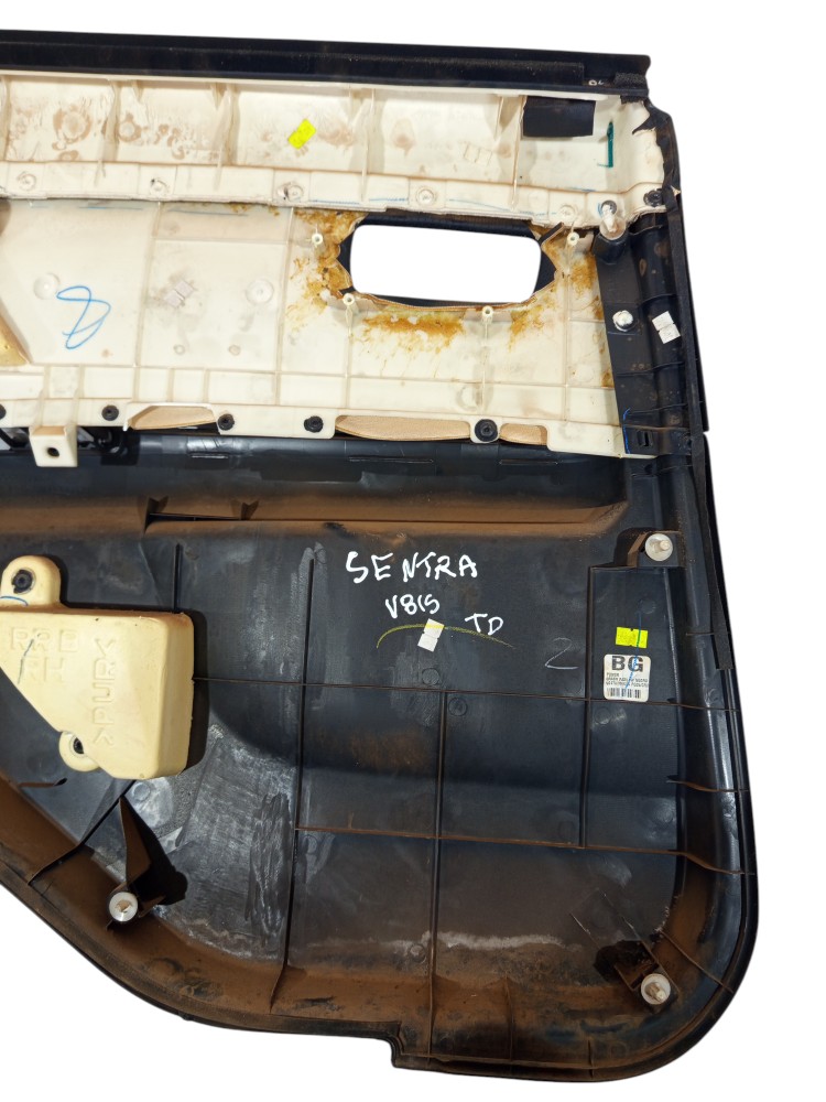Forro Porta Traseira Direita Nissan Sentra 2.0 2007 A 2013 8