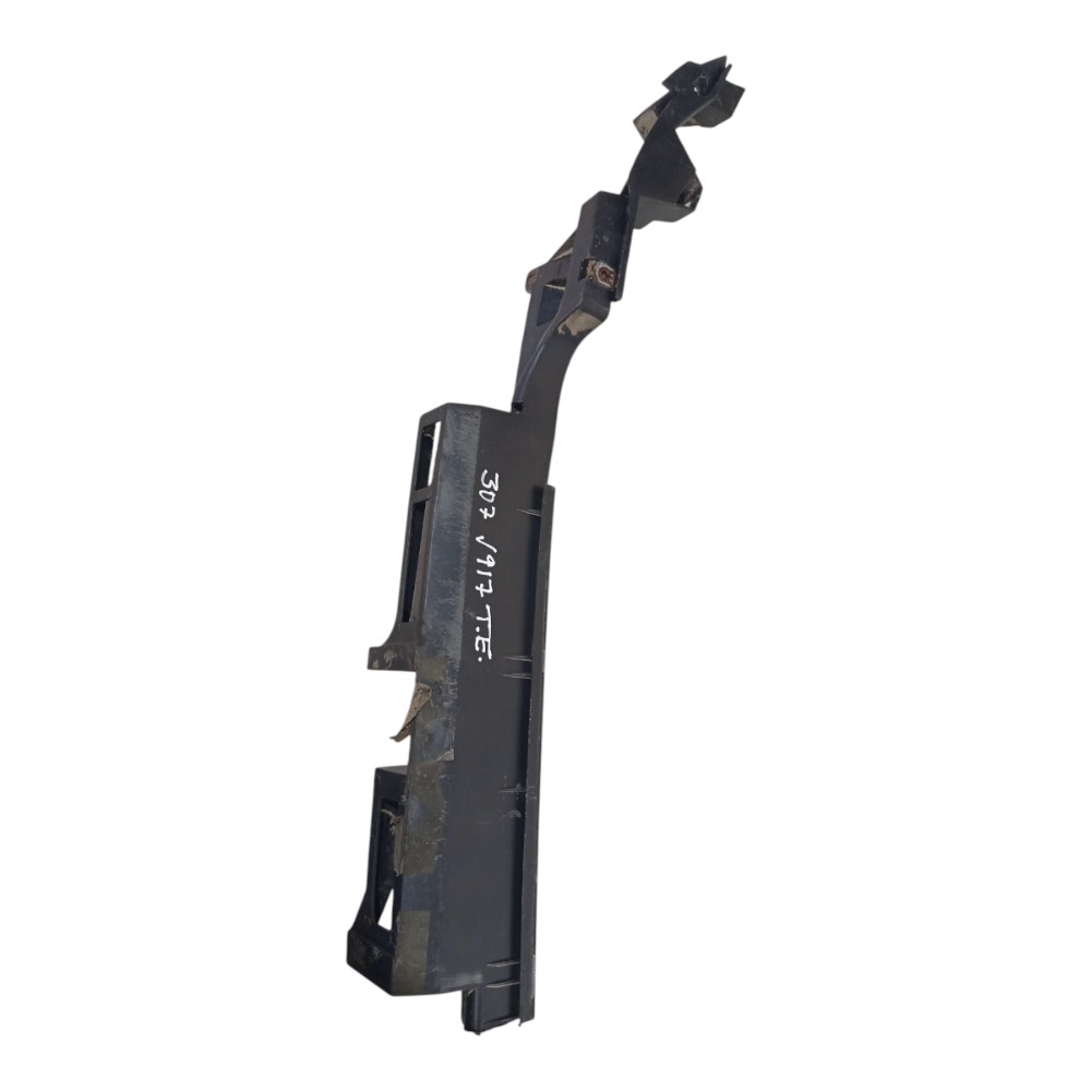 Guia Suporte Para-choque Traseiro Ld Peugeot 307 2005 A 2011 1