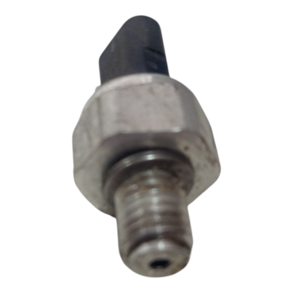 Interruptor Sensor Oleo Tracker Cruze 1.4 Turbo 2014 A 2019 2