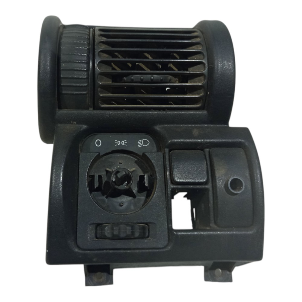 Moldura Chave Luz Difusor Esquerdo Gm Corsa 1994 A 2002 1