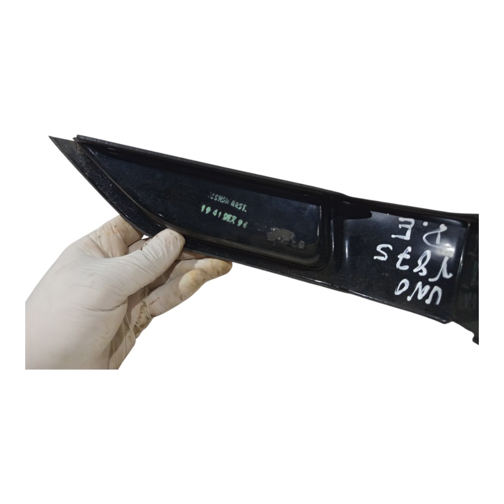 Moldura Acabamento Lado Direito Fiat Uno 1996 1997 1998 1999 Preto 5